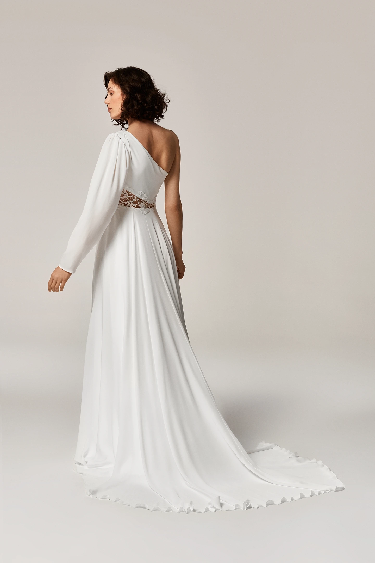 Nancy_back.webp