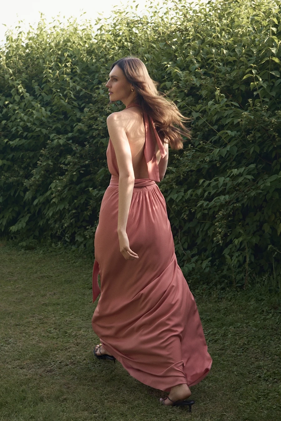 GINA_2026_RTW_ANNA_KARA_02 copy.webp