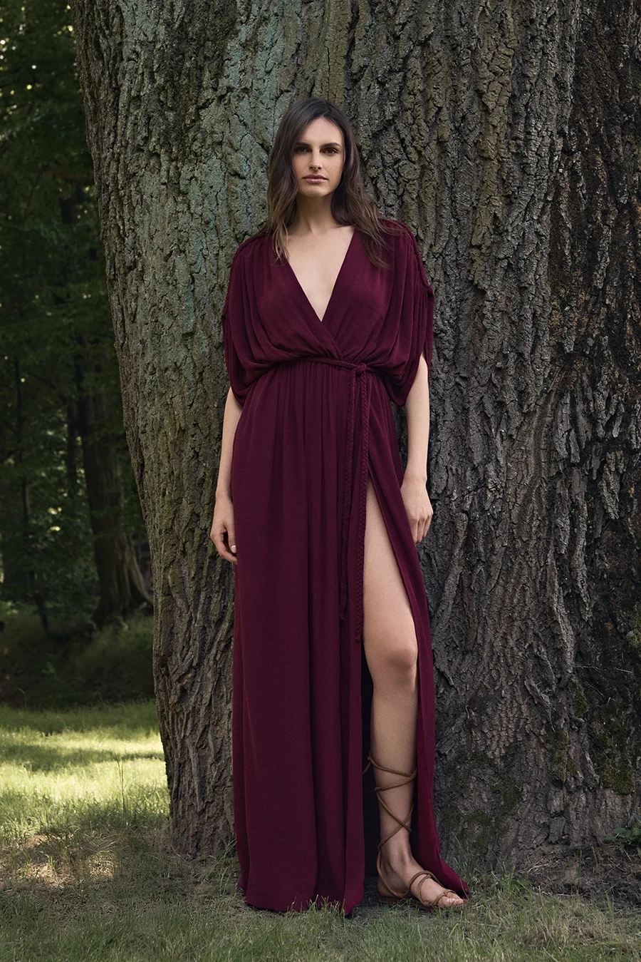 IVY_2026_RTW_ANNA_KARA_04 copy.webp