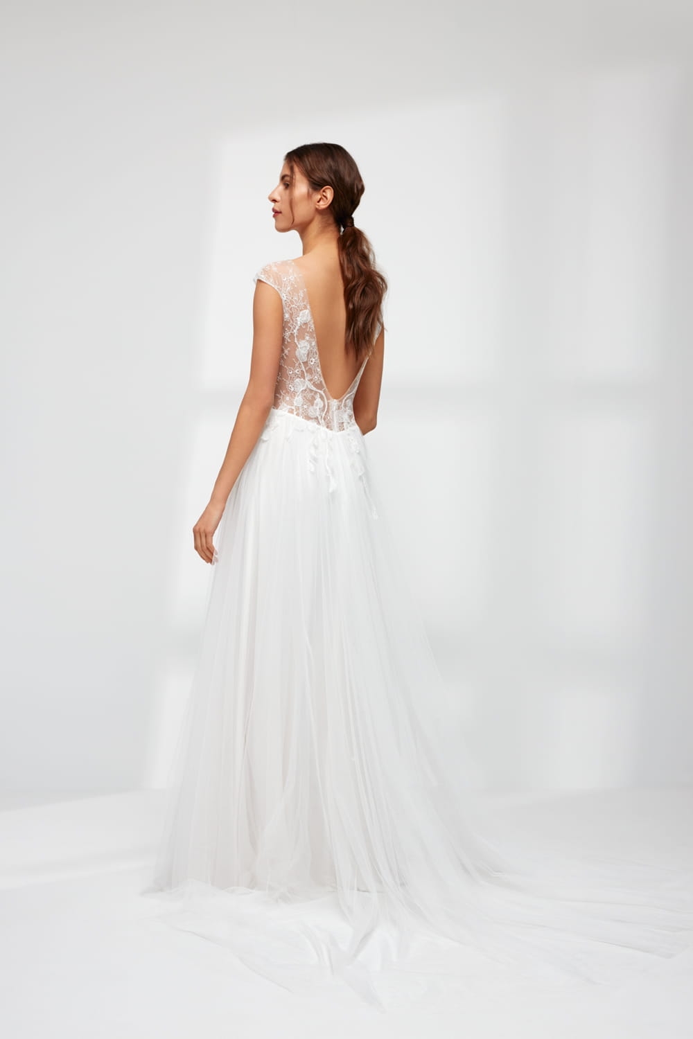 ANNA_KARA_2023_ MAIZE_back.jpg