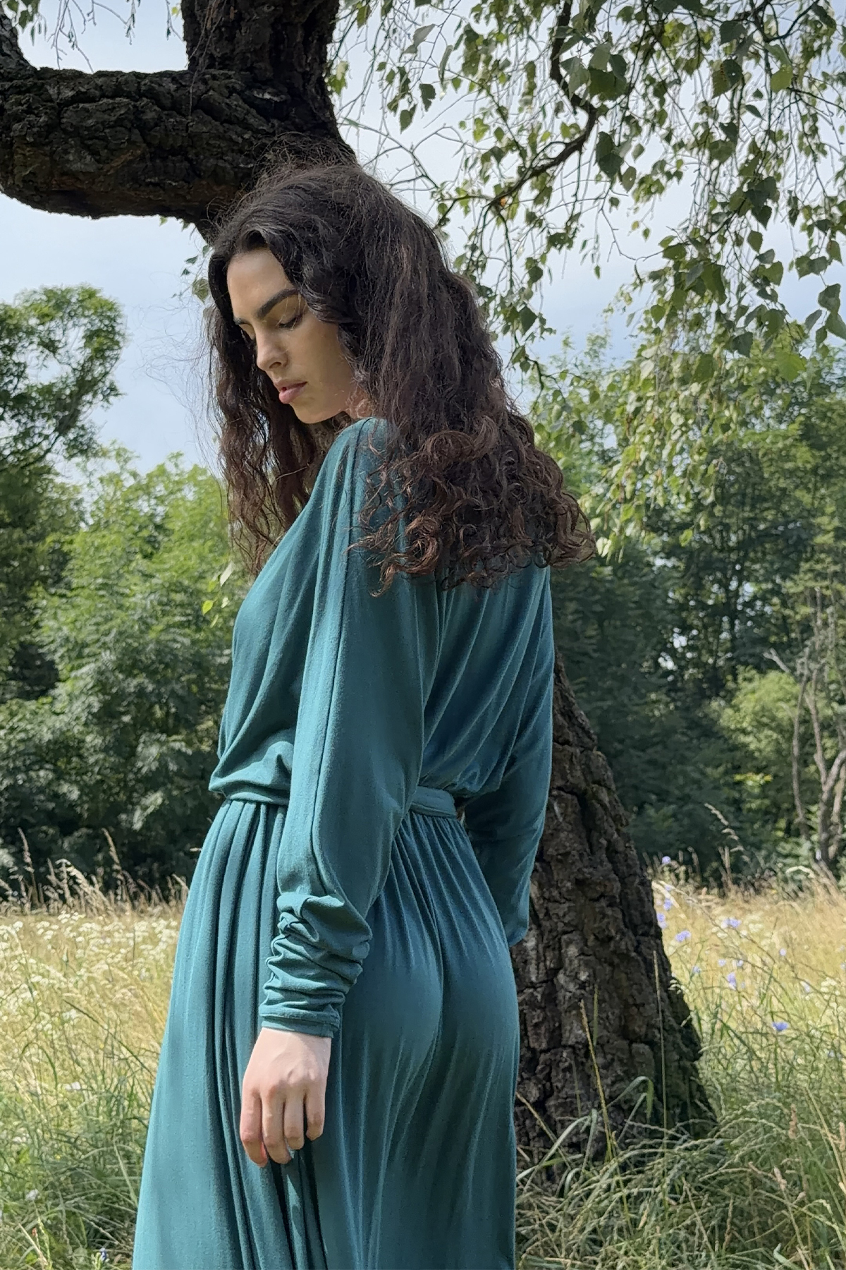 AMINA_JERSEY_ANNA_KARA_03.jpg